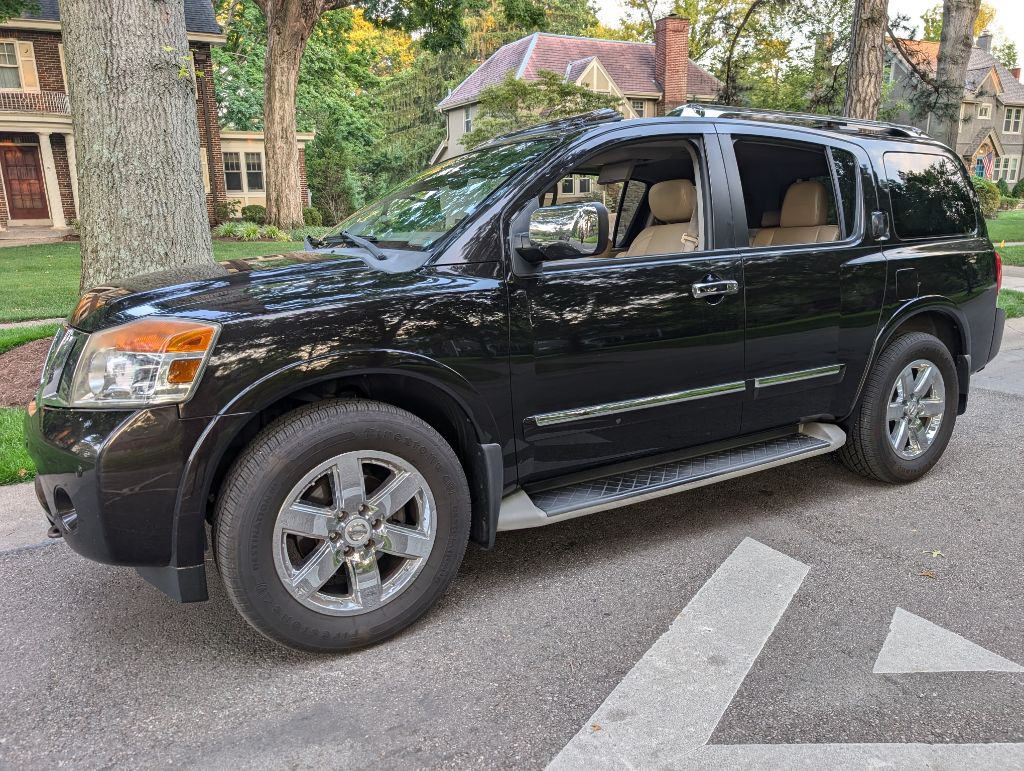 2012 Nissan Armada Platinum's photo